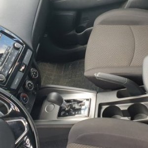 foto SUV Mitsubishi ASX 2.0 Mivec Invite 2WD CVT automat benzin